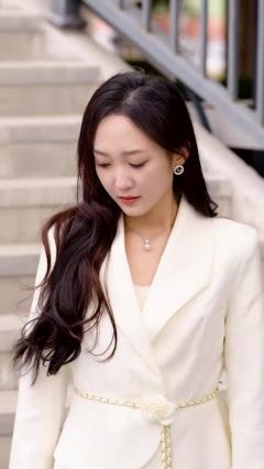 在第一千次日落时爱你