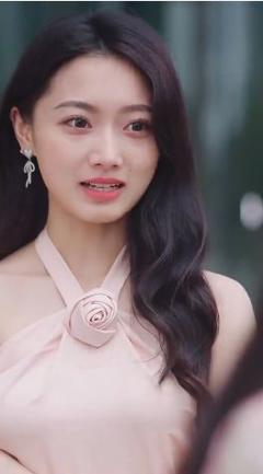 《先婚后爱，顾总别傲娇》