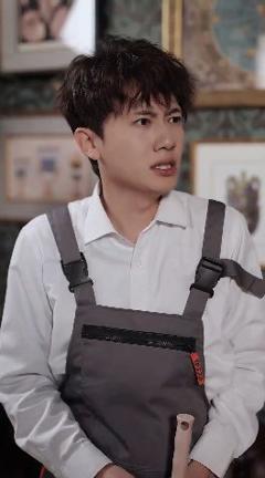 《我和首富交换了人生》