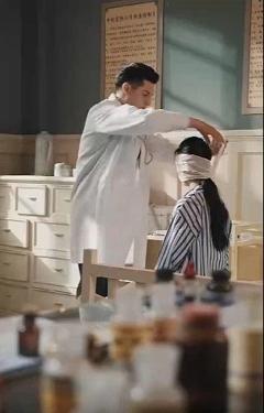 《完蛋少帅夫人成替身了》