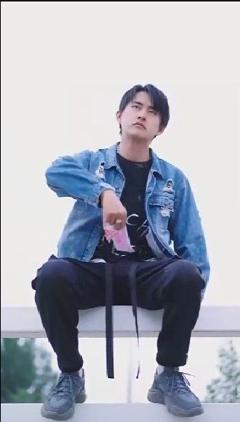 《激活行善积德系》