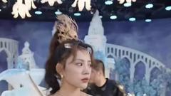 《绝世战魔的女帝老婆》