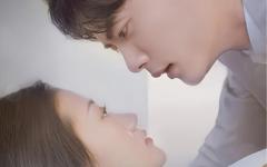 《太子妃，你的马甲又掉了》