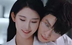 《闪婚后，谢太太被宠上天》