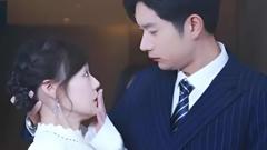 《惊闪婚老婆竟是超级大佬》