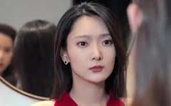 《总裁夫人喜欢摆摊》